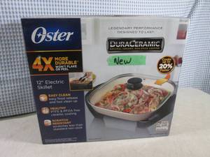 lot 12 image: (F-0) Oster DuraCeramic 12 Electri...