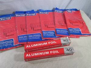 lot 14 image: (BS) 6 Red Plastic Table Covers and...