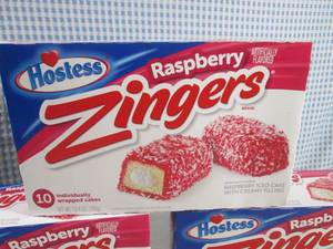 lot 132 image: (B-1) 3 Boxes Hostess Raspberry Zin...