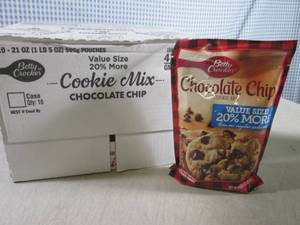 lot 135 image: (B-3) Case 10 Pouches Chocolate Chi...
