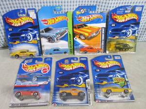 lot 161 image: (EC1) Assorted Hot Wheels in Packag...