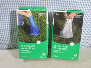 lot 200 image: (CS) 2 Boxes Master Paws XL Premium...