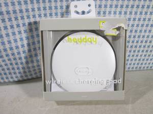 lot 221 image: (H-2) Heyday Qi Wireless Charging P...