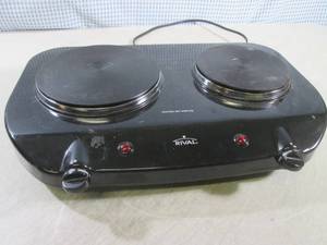 lot 279 image: (FS) Rival 2-Burner Countertop Stov...