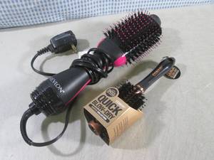 lot 286 image: (BSB) Revlon Electric Hair Brush an...