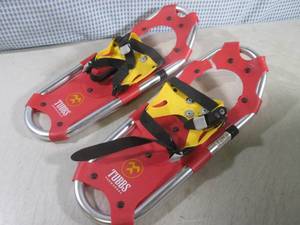 lot 294 image: (C-3) Pair Tubbs 18 Snowshoes - Re...