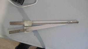Electric Knife in Box