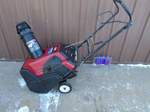Toro 6.5 hp 21 snow thrower. Used condition. Tested & works. As shown.