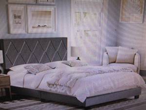 Accent Diamond Upholstered Bed - Tw...