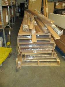 pallet of doors and trim used  28 i...