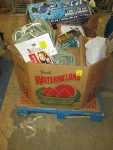 pallet of misc items please see pic...