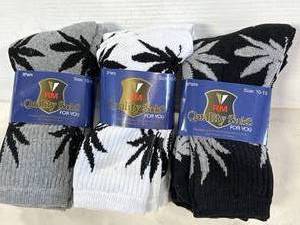 9 Pair of Mens Socks
