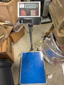 Avery Berkel L115 600 Pound Scale (untested, no cord)