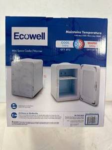 Brand New Mini Fridge  Warmer