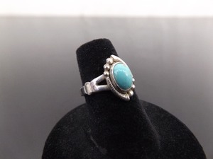 .925 Sterling Silver Bisbee Turquoise Cabochon Ring Size 5.75