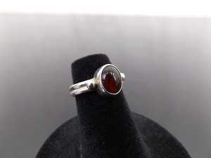 .925 Sterling Silver Garnet Cabochon Ring Size 4