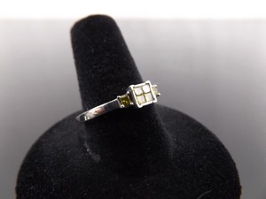 .925 Sterling Silver Yellow Diamond Ring Size 8.5