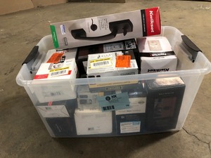 Mix Lot of Locksmiths, Open Boxes, Various Models, Customer returns, Review all pictures