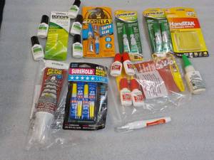 lot 38 image: Glue Products...