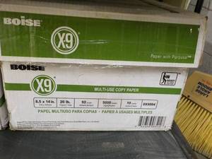 lot 51 image: 5000 Sheets Boise X9 8.5 x 14 Whit...