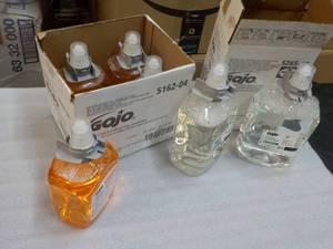 lot 65 image: 4 - 42 oz GOJO Luxury Handwash and ...