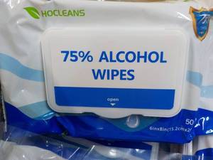 lot 88 image: Case of HoCleans Alcohol Wipes 1200...
