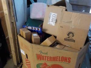 lot 100 image: Pallet of Returns, Overstocks and M...