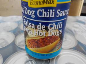 lot 258 image: 24 pack Econo Max Hot Dog Chili Sau...