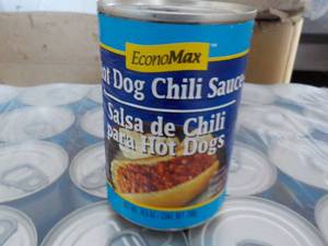lot 260 image: 24 pack Econo Max Hot Dog Chili Sau...
