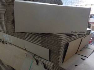 lot 286 image: 8 Heavy Duty Boxes 23 x 15 x 9...