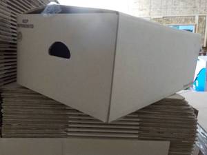 lot 287 image: 8 Heavy Duty Boxes 23 x 15 x 9...