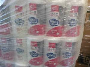 lot 314 image: 48 Rolls White Cloud 3 Ply Toilet P...