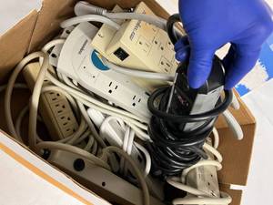 lot 20 image: Large Lot of Power Strips Lighting Extensions