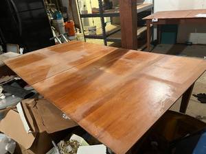 lot 12 image: Medium Oak Dining Room Table - Large Located in Basement