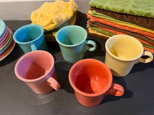 lot 53 image: Fiestaware and Linens Lot