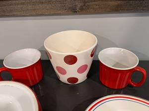 lot 55 image: Metal Plates, Mugs, and Vase Lot