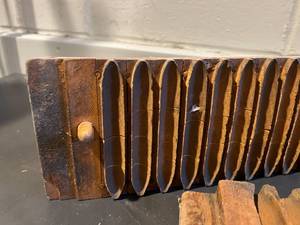 lot 65 image: Vintage Cigar Press