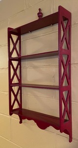 lot 104 image: Vintage Decorative Wooden Shelf