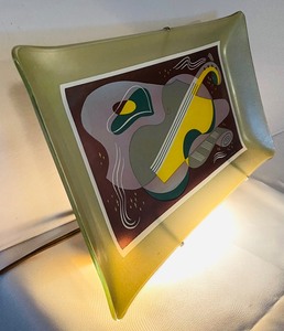 lot 115 image: Unique Vintage Mid Century Art Glass Music Themed Wall Mount Lamp