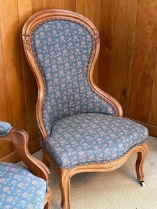 lot 9 image: Pair of Antique Chairs - Antique Victorian Gentlemans Chair and Antique Victorian Ladies Chair