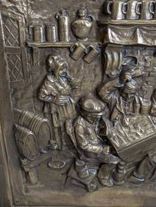 lot 74 image: Vintage Embossed Brass Fireplace Screen