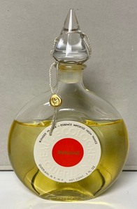 lot 240 image: Shilman Guerlain Eau de Cologne