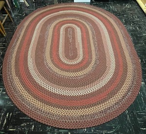 lot 238 image: Large Woven Oval Braided Area Rug