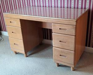 lot 150 image: Vintage Wood Office Desk