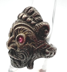 lot 267 image: Vintage Sterling Figural Ring