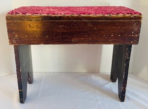 lot 347 image: Cool Vintage Stool