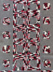 lot 382 image: Petite Vintage Afghan