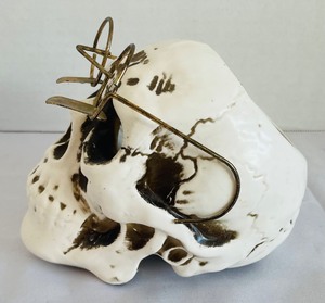lot 406 image: Ceramic Skull Ashtray with Metal Glasses