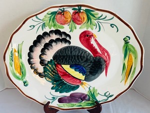 lot 411 image: Vintage Italian Pottery Grouping