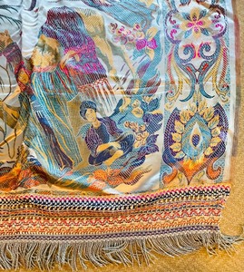 lot 431 image: Vintage Shimmering Asian Inspired TapestryTablecloth